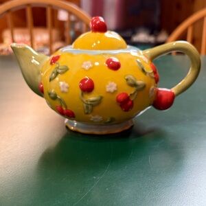 Oneida Small Yellow Teapot with Cherry and Flower Accents